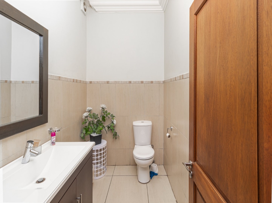 4 Bedroom Property for Sale in Pecanwood Estate North West